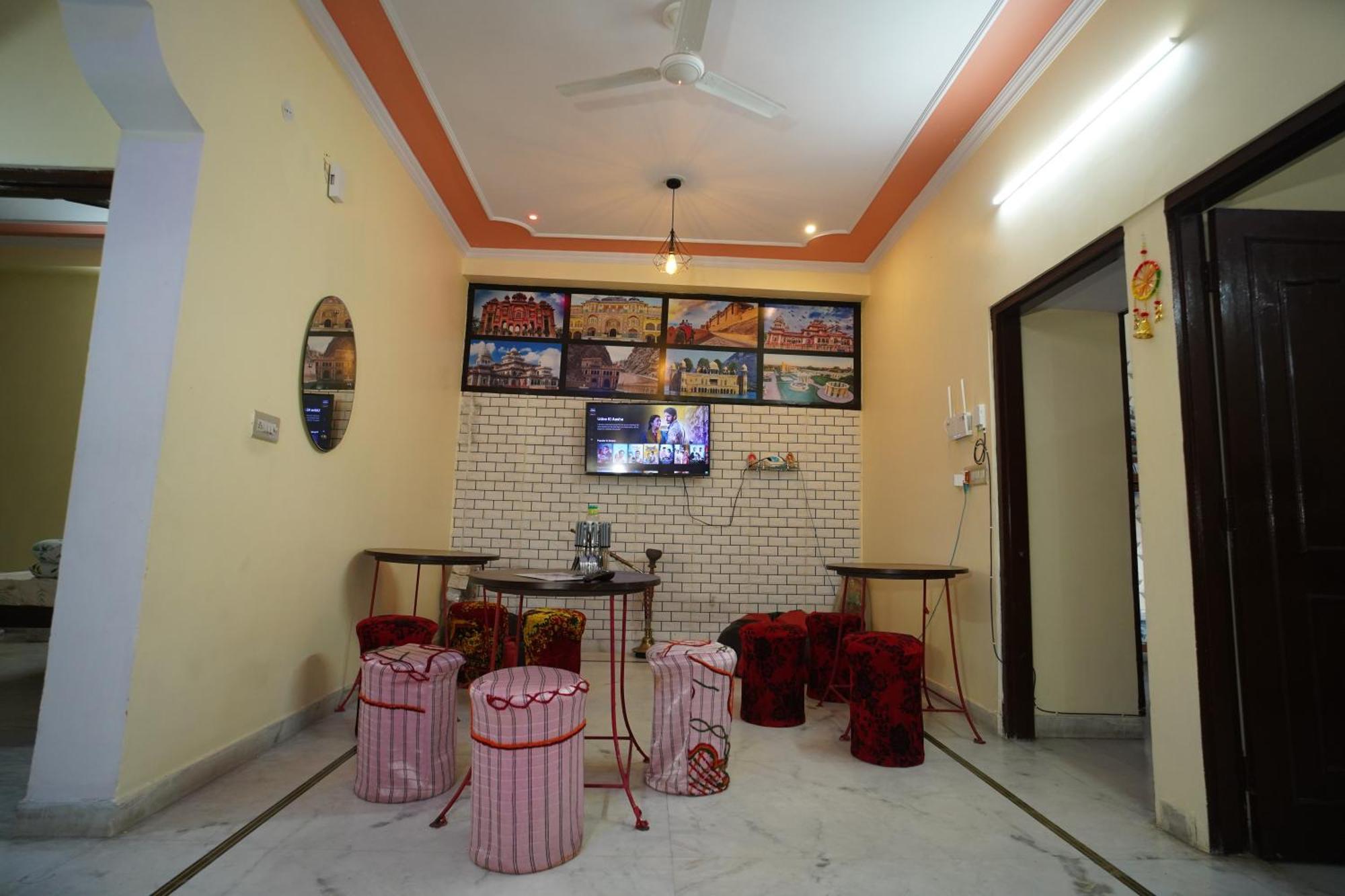 Om Trance Homestay Jaipur Dış mekan fotoğraf