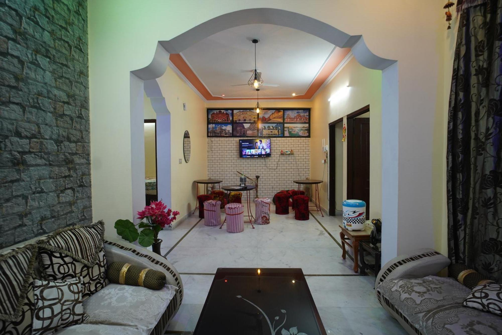 Om Trance Homestay Jaipur Dış mekan fotoğraf